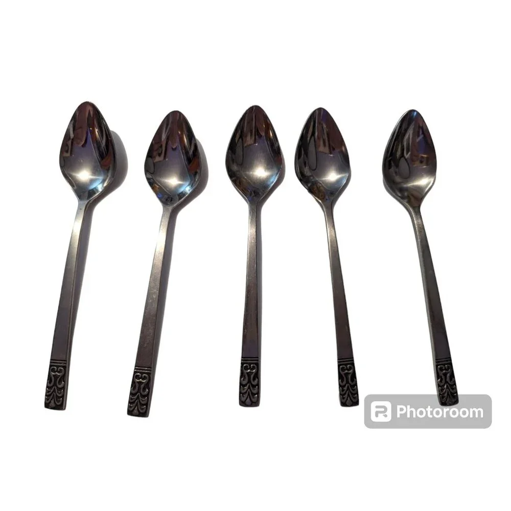 VTG CARLYLE Hong Kong stainless cameo pattern lot 5‎ teaspoons replacement